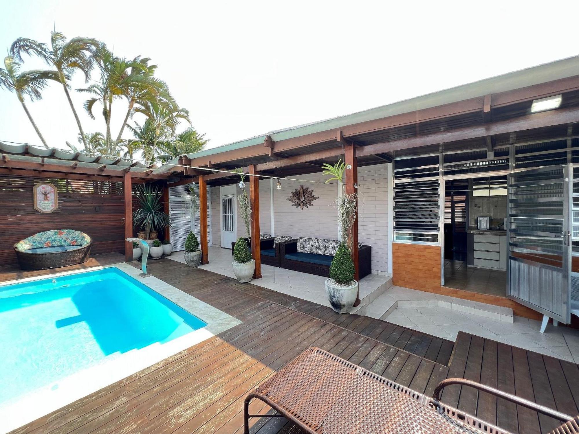 Casa Agradavel Com Piscina, A Poucos Passos Da Praia เปรูอิบี ภายนอก รูปภาพ