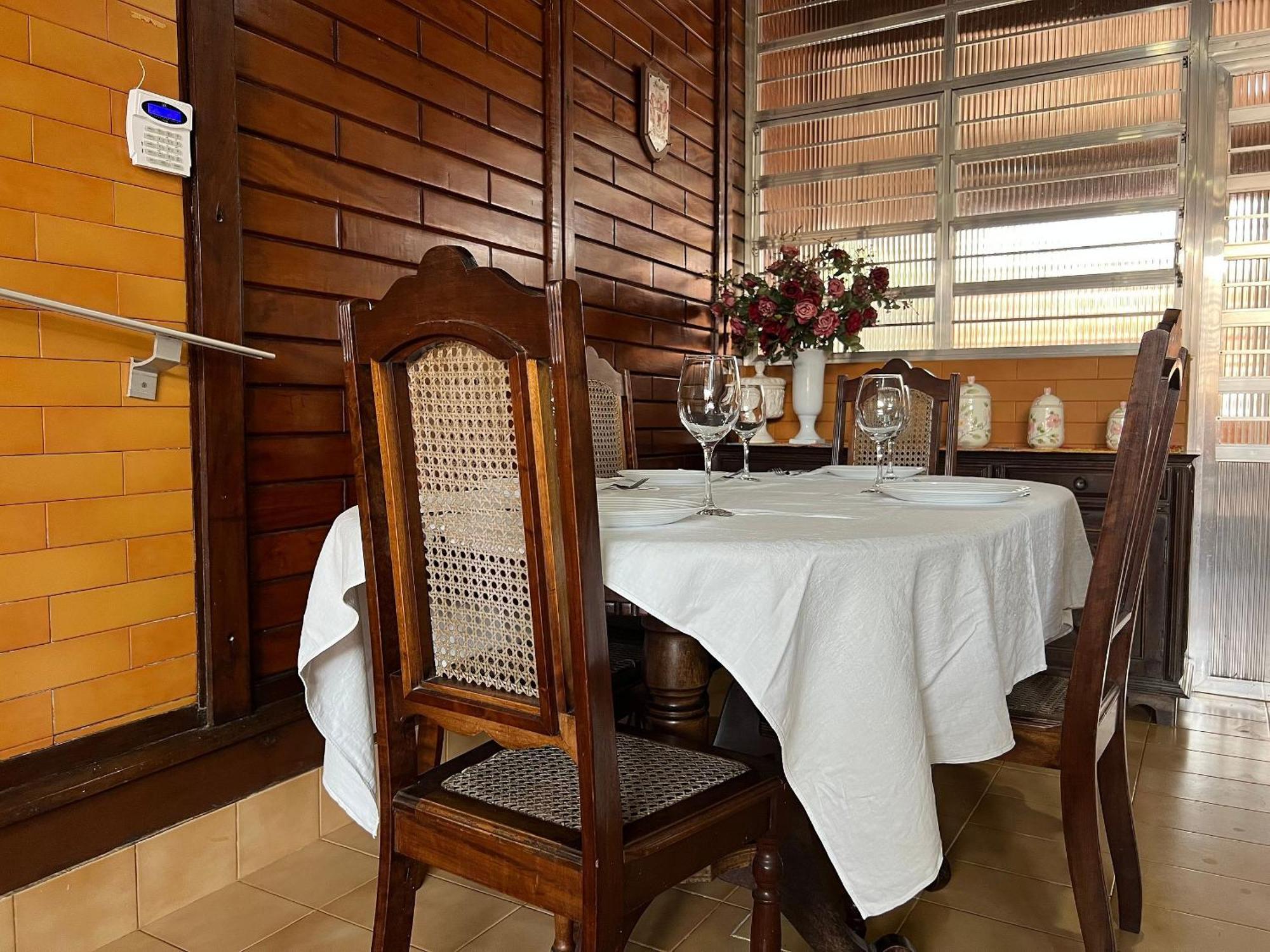 Casa Agradavel Com Piscina, A Poucos Passos Da Praia เปรูอิบี ภายนอก รูปภาพ