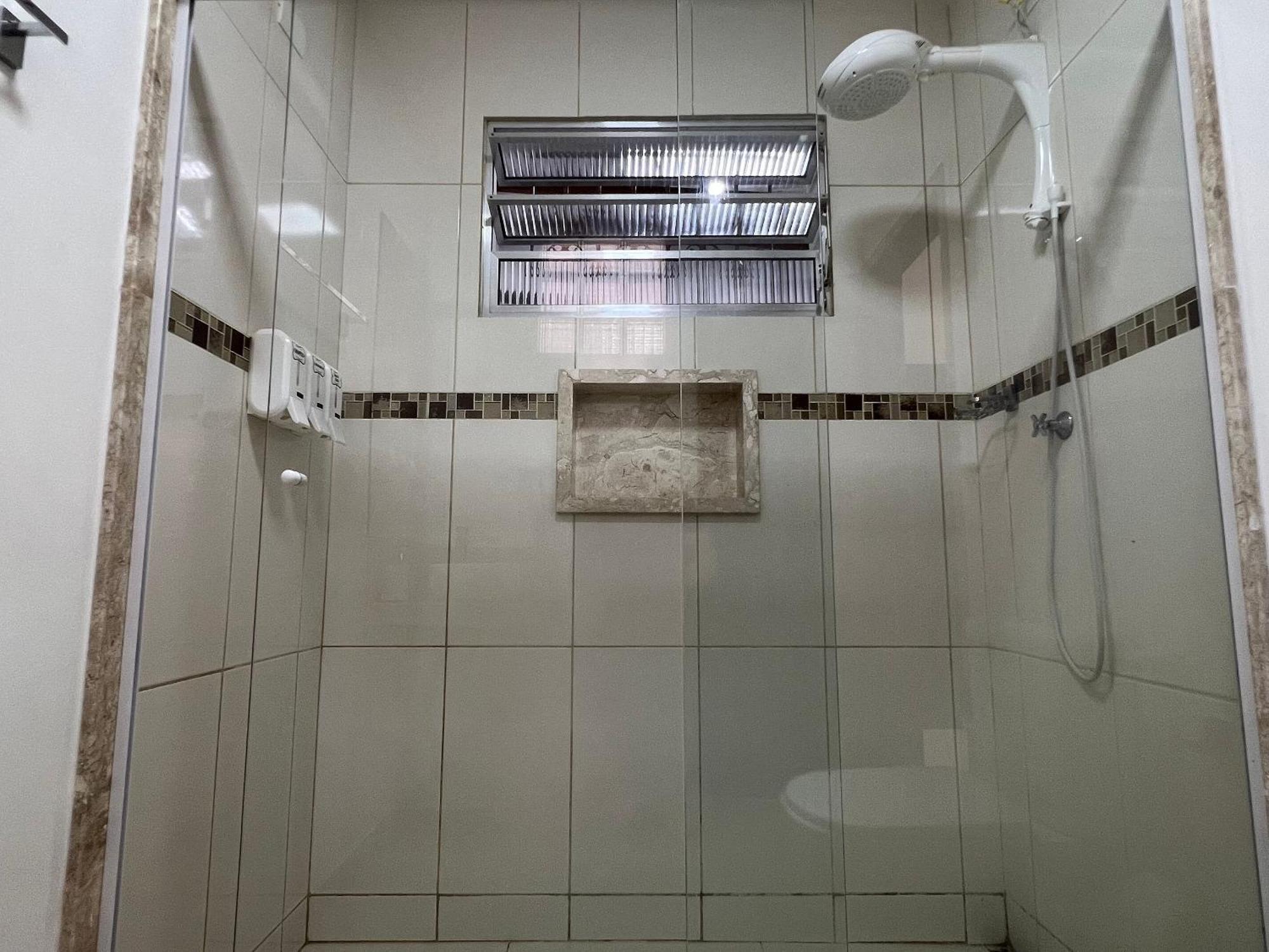 Casa Agradavel Com Piscina, A Poucos Passos Da Praia เปรูอิบี ภายนอก รูปภาพ