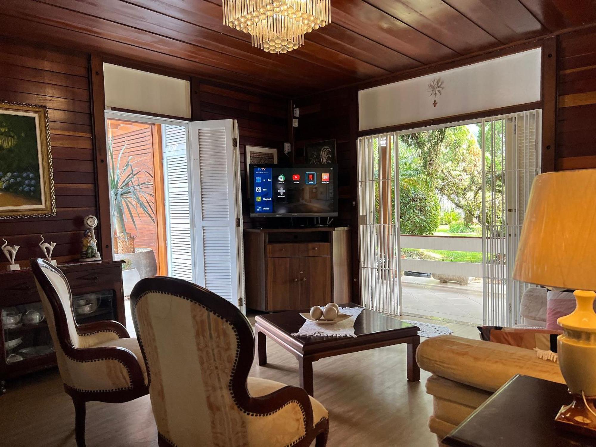 Casa Agradavel Com Piscina, A Poucos Passos Da Praia เปรูอิบี ภายนอก รูปภาพ