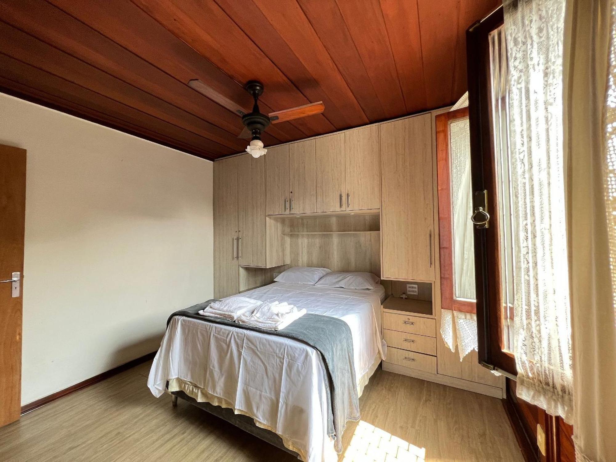 Casa Agradavel Com Piscina, A Poucos Passos Da Praia เปรูอิบี ภายนอก รูปภาพ