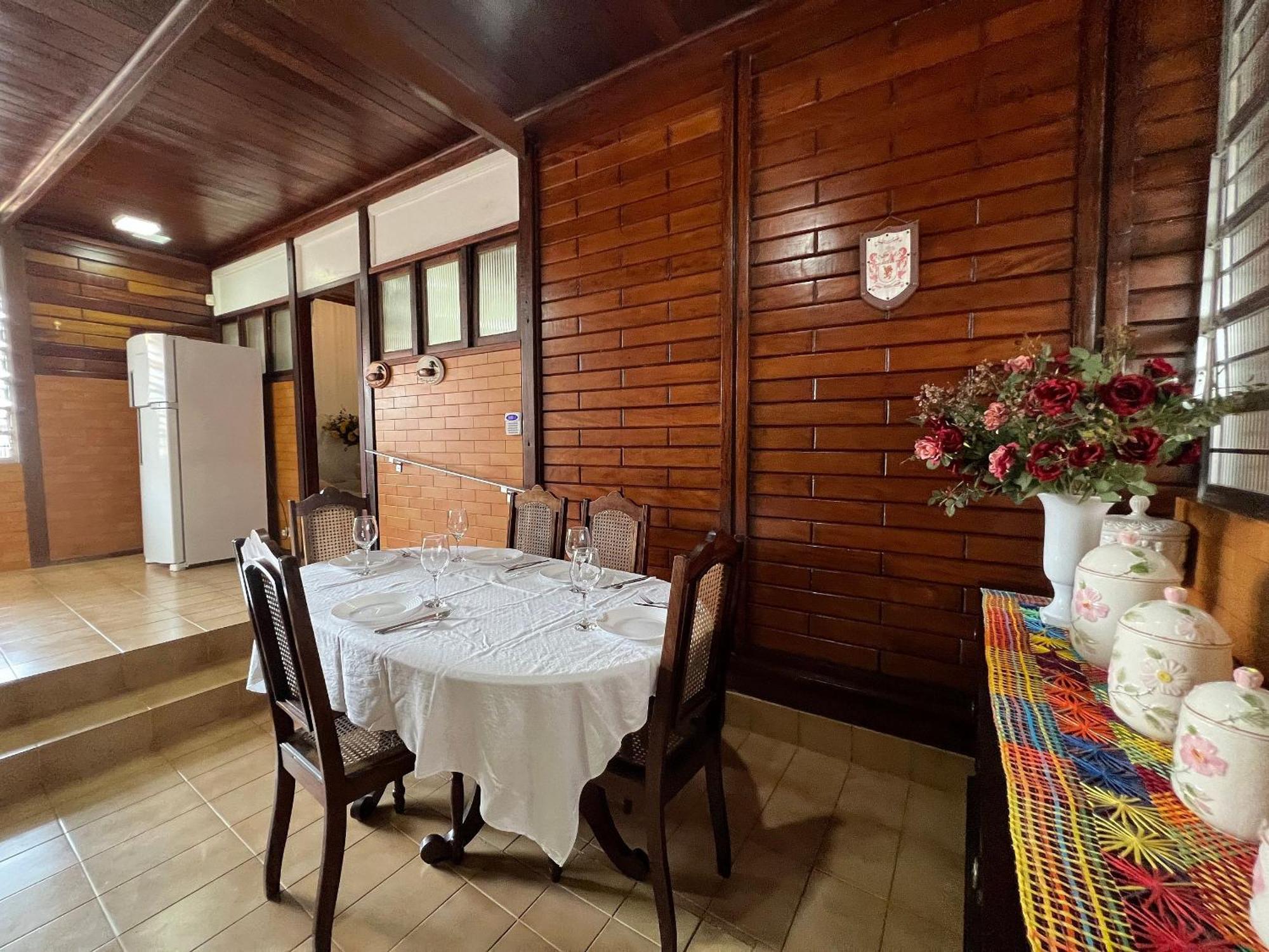 Casa Agradavel Com Piscina, A Poucos Passos Da Praia เปรูอิบี ภายนอก รูปภาพ