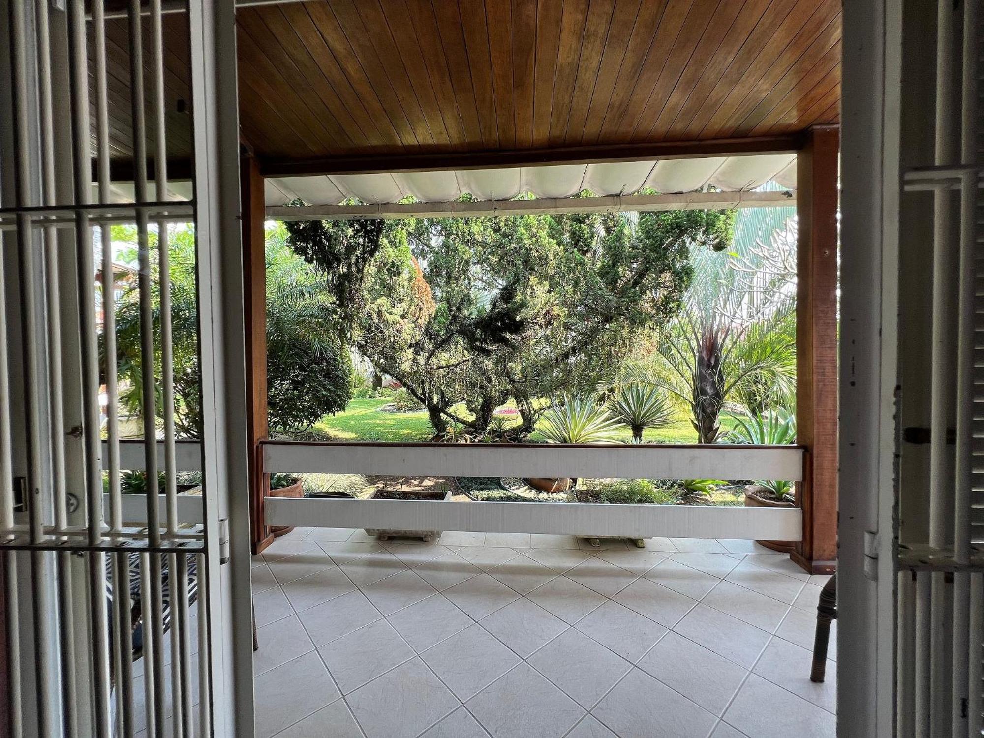 Casa Agradavel Com Piscina, A Poucos Passos Da Praia เปรูอิบี ภายนอก รูปภาพ