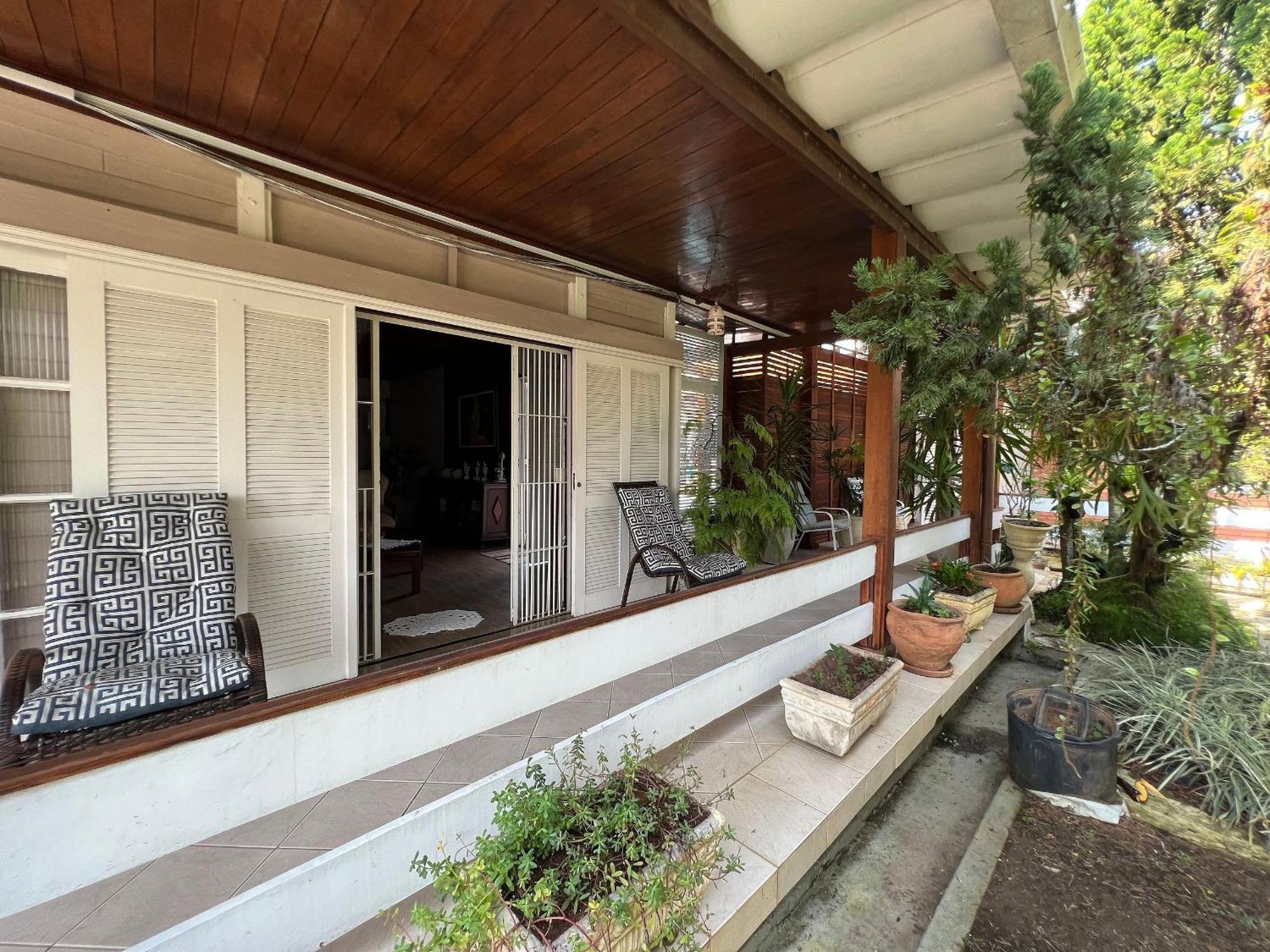 Casa Agradavel Com Piscina, A Poucos Passos Da Praia เปรูอิบี ภายนอก รูปภาพ